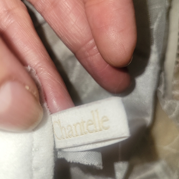 Chantelle White Lace Icone Underwire Bra Full Coverage - Picture 8 of 10